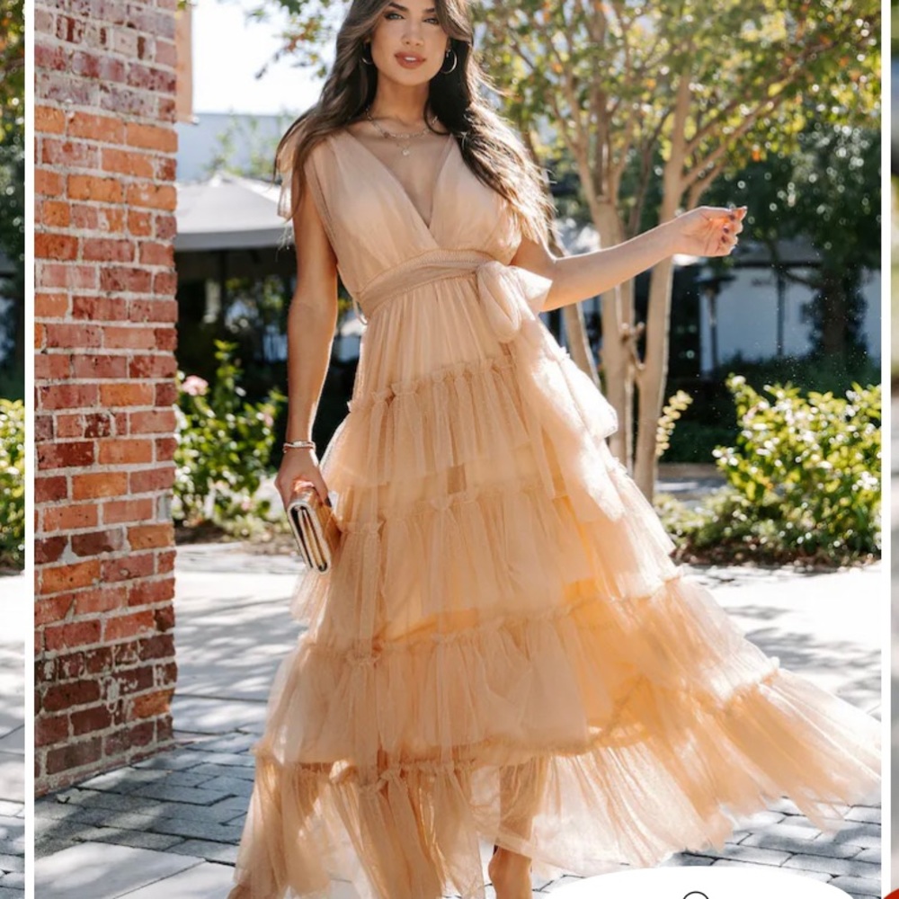 TIERED TULLE MAXI DRESS size medium. Bridesmaids dress